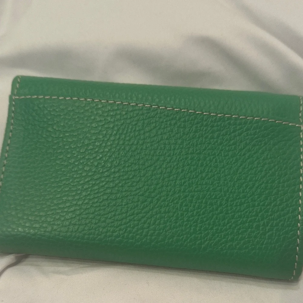 Dooney & Bourke Vibrant Green Satchel with Wallet - Picture 8 of 14
